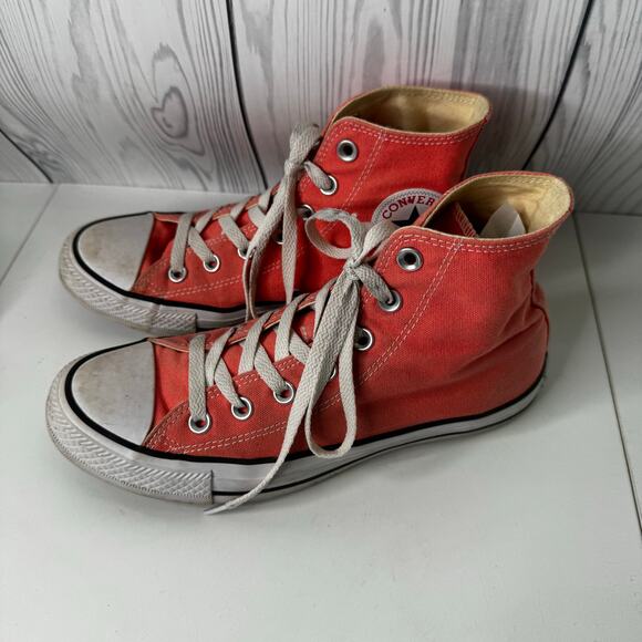 Converse Chuck Taylor All Star High Top Reddish Pink Sneakers Men's 6 Women's 8 - Picture 3 of 6